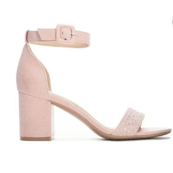 BRAND NEW CL BY LAUNDRY RHINESTONE ADJUSTABLE ANKLE STRAP BLOCK HEEL SANDAL - Picture 1 of 16